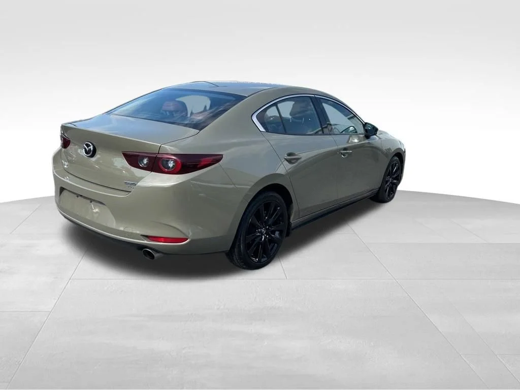 Used 2024  Mazda 2.5 Carbon Turbo image 10