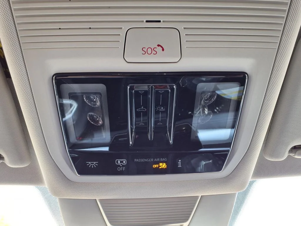 New 2026 Pure White Volkswagen 2.0T SE image 15