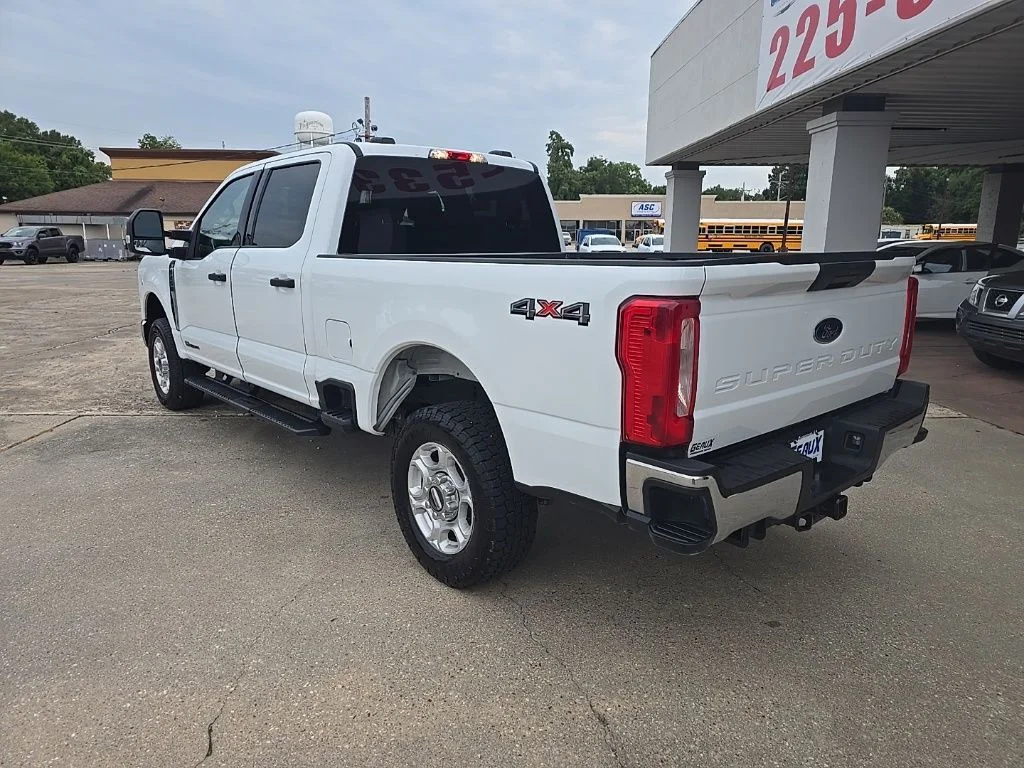 Used 2026 White Ford XLT image 3