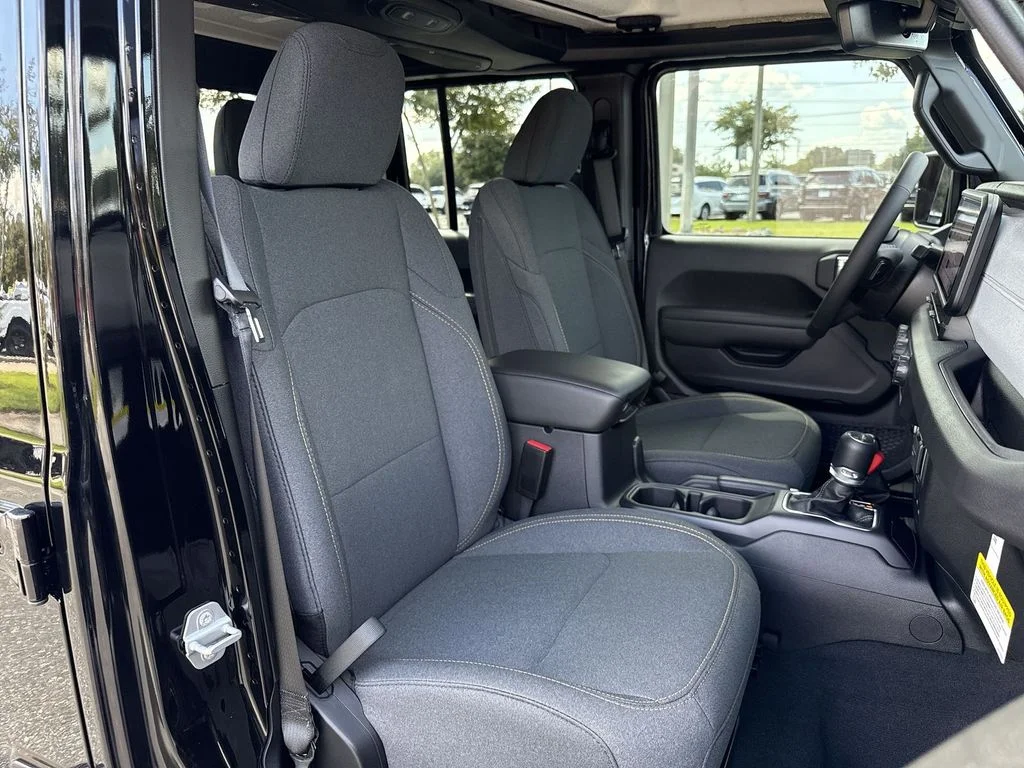 New 2025 Black Clear-Coat Exterior Paint Jeep Sport S image 28