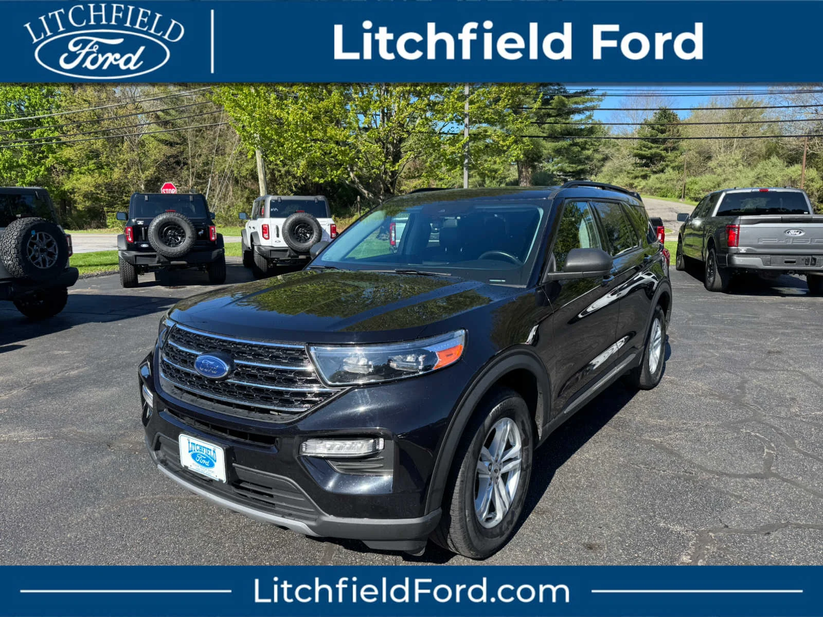 2021 Ford Explorer XLT 4WD's photo