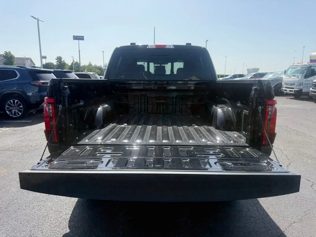 New 2026 Agate Black Metallic Ford XLT image 46