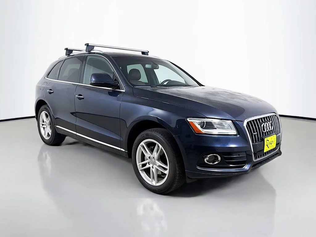Used 2016  Audi Premium Plus image 4