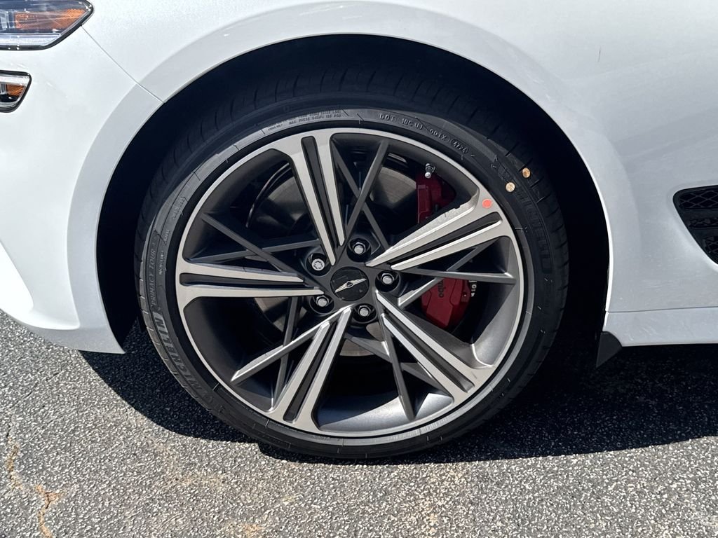 2025 GENESIS G70 Sport Advanced - Photo 11