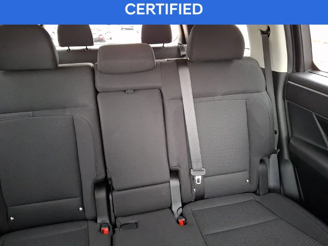 Used 2024 Silver Hyundai SE image 20