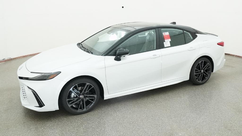 New 2026 Wind Chill Pearl with Midnight Black Metallic roof Toyota XSE image 22
