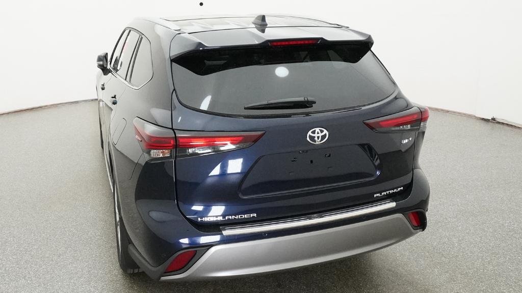 2026 Toyota Highlander Platinum - Photo 22