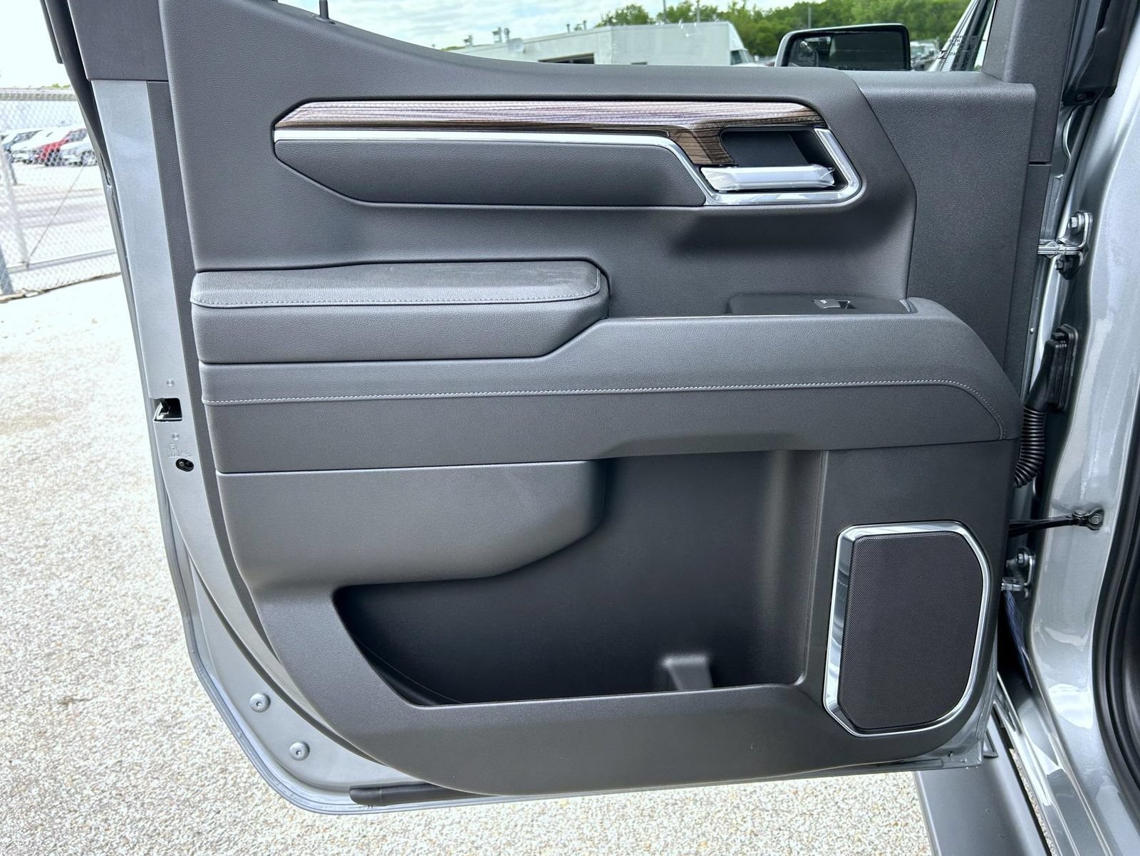 2026 Chevrolet Silverado 1500 LT - Photo 17