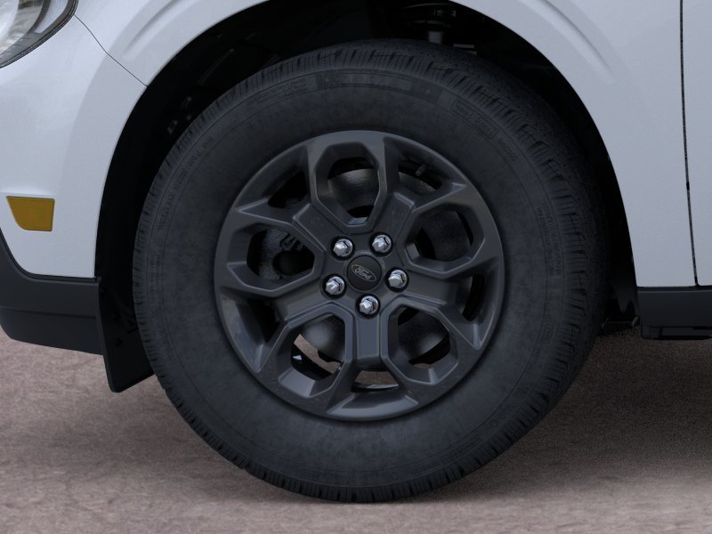 New 2026 Space White Metallic Ford XLT image 44