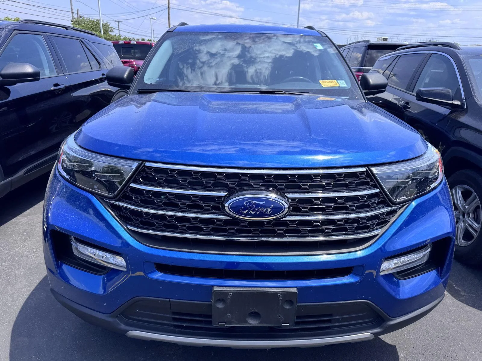 Used 2021 Atlas Blue Ford XLT image 2