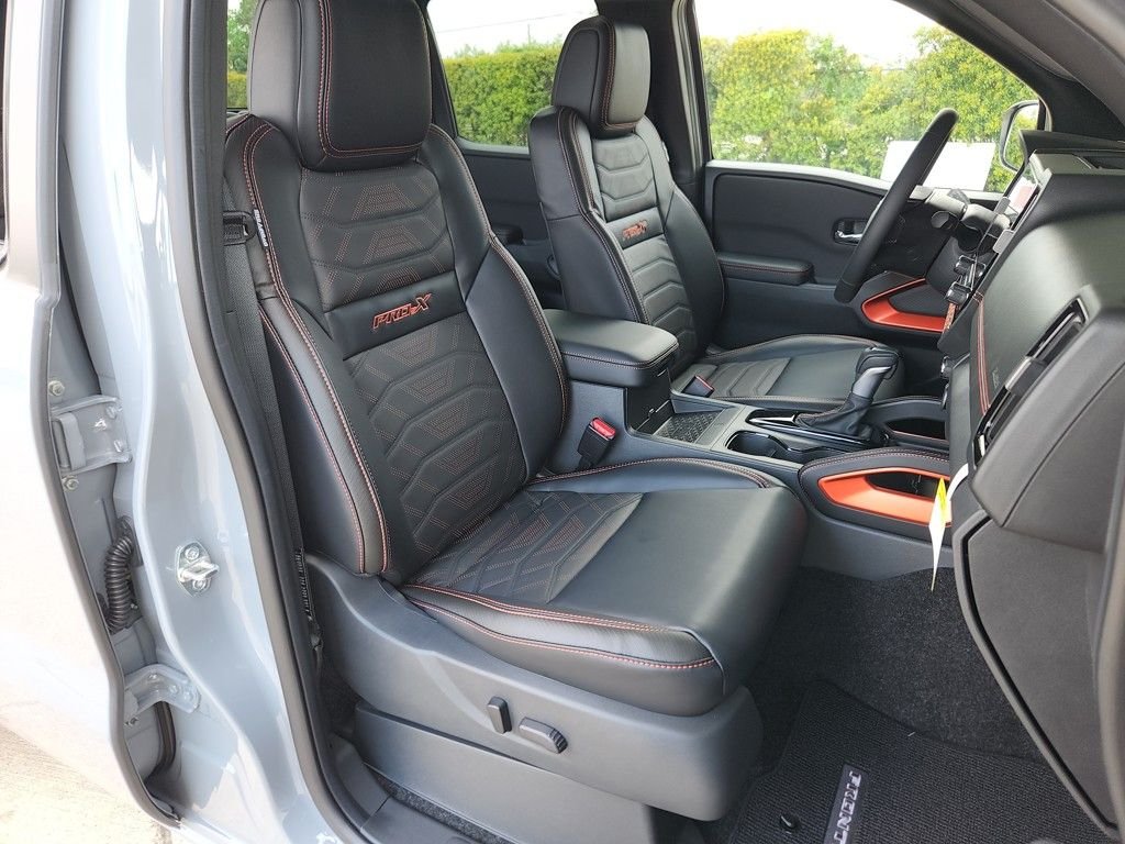 2026 Nissan Frontier PRO-X - Photo 12