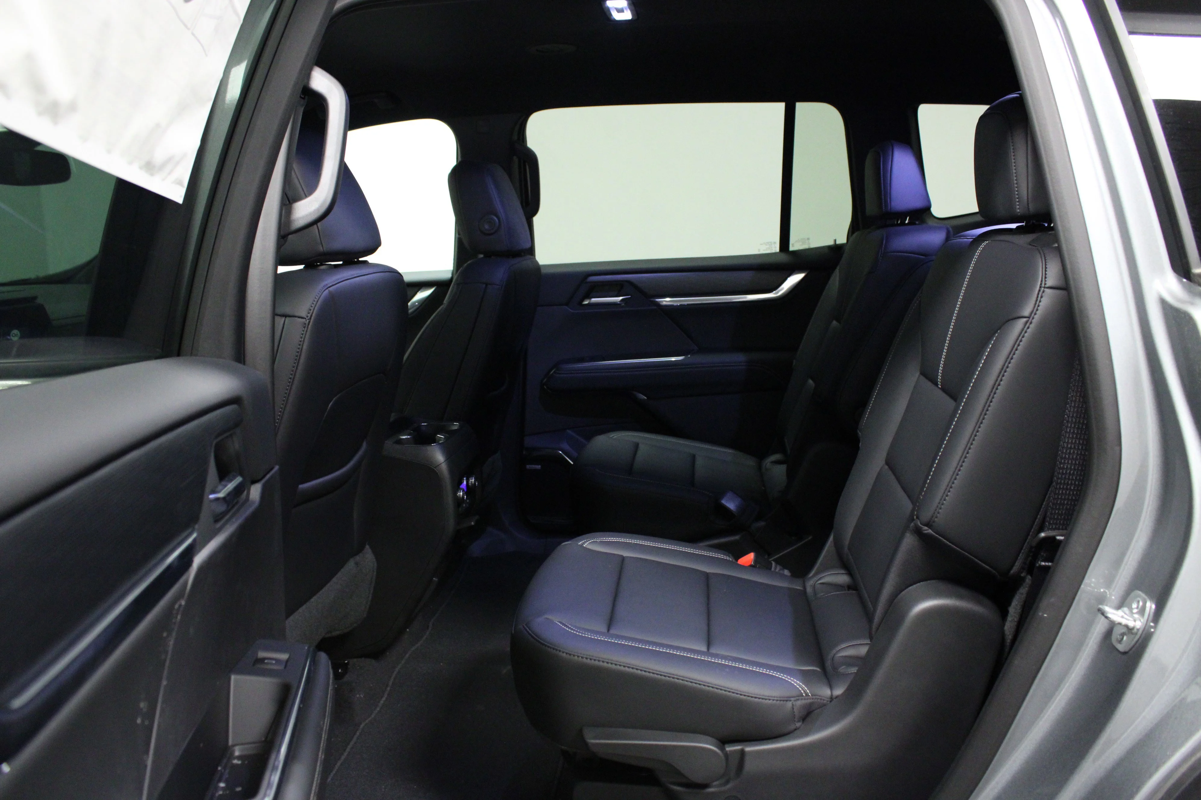 2025 GMC Acadia Elevation - Photo 13