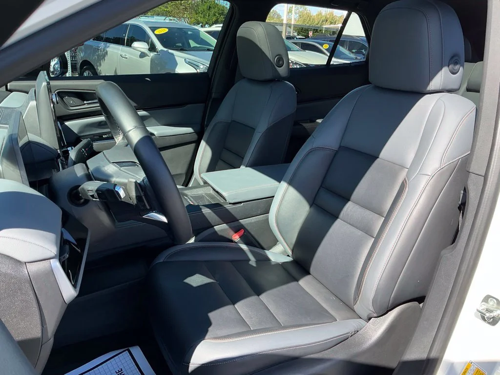 Used 2024  Honda Touring image 33