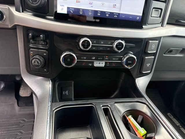 Used 2023 Gray Ford XLT image 25