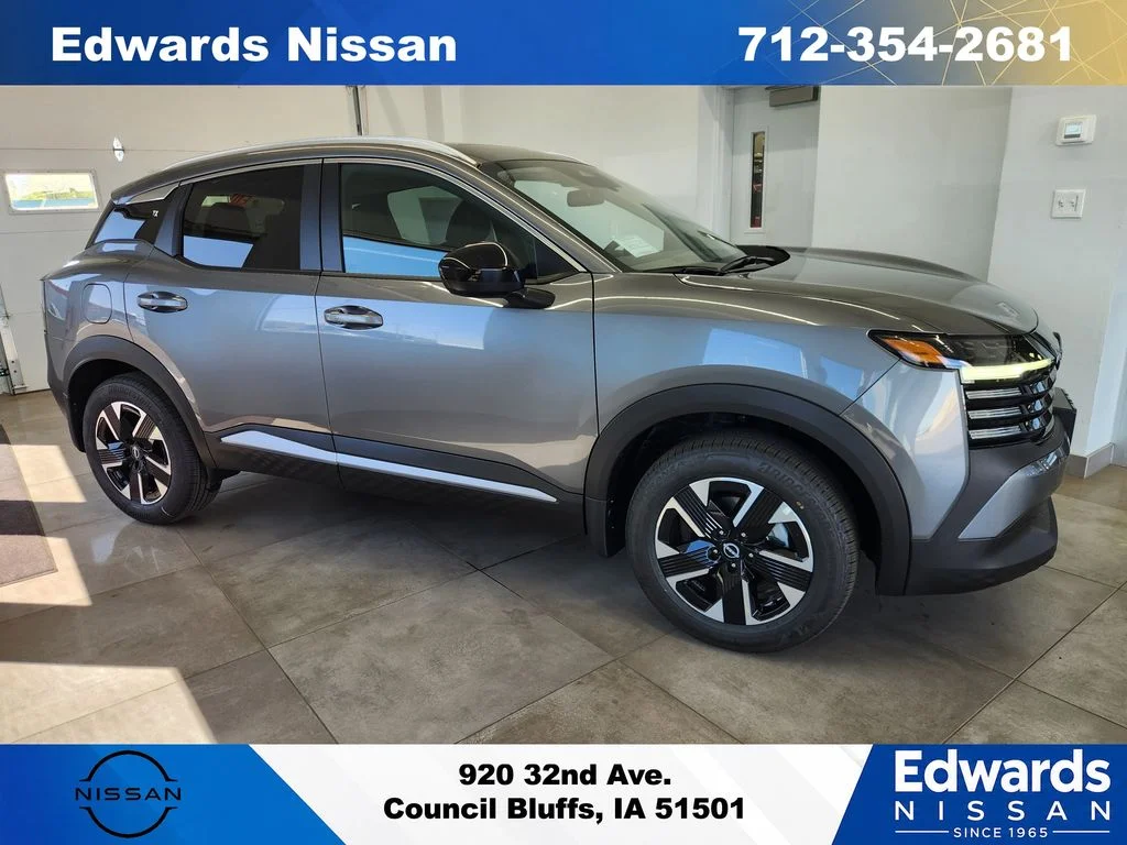 2026 Nissan Kicks 2.0 SV AWD's photo