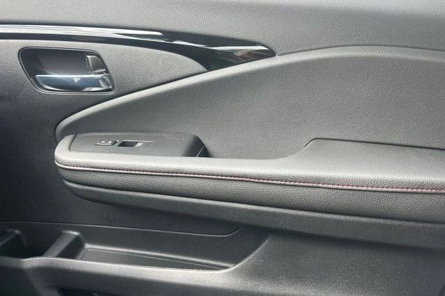 New 2026 Sonic Gray Pearl Honda Black Edition Two-Tone image 18