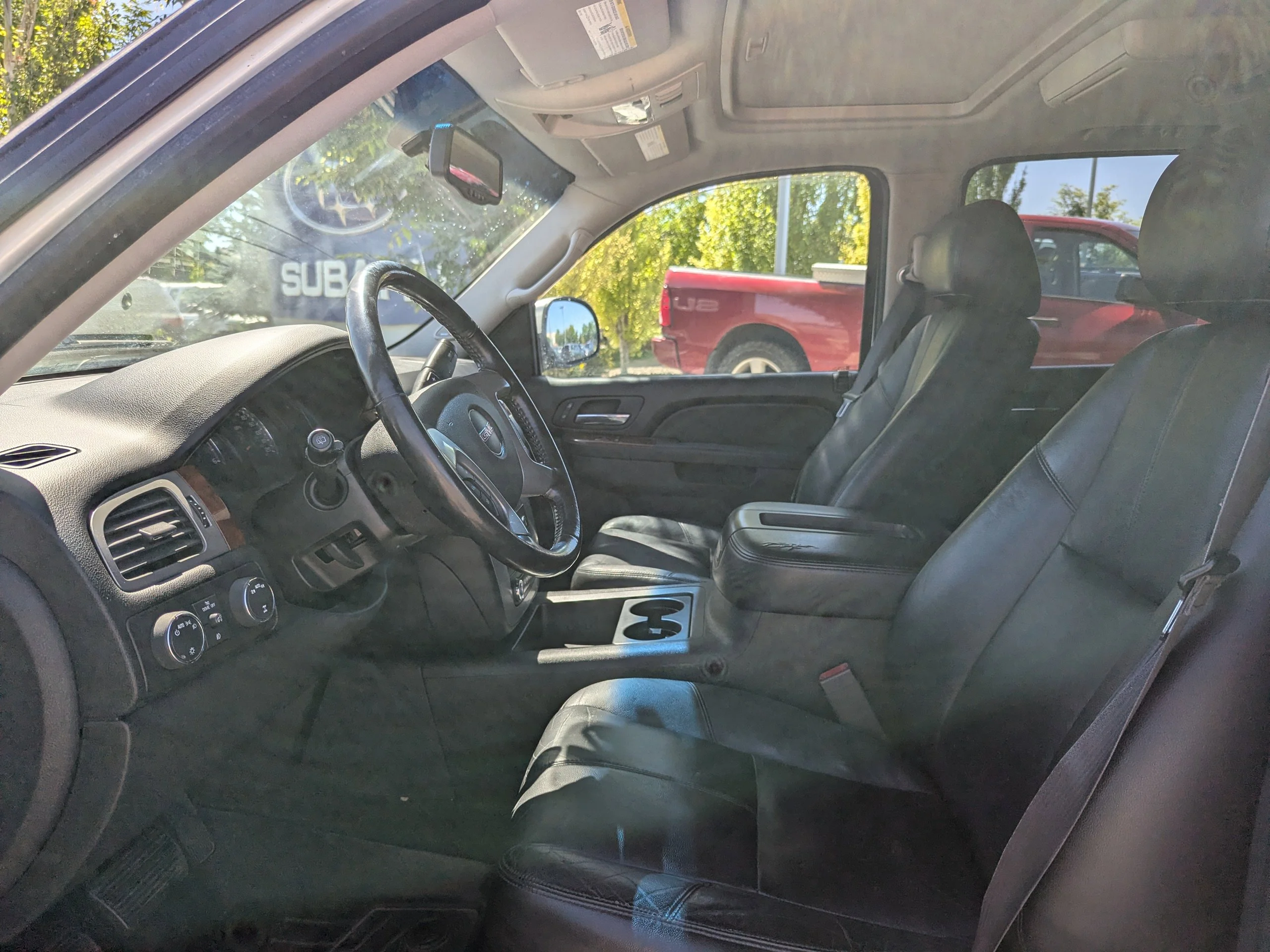 Used 2014 White Diamond Tricoat GMC SLT image 12