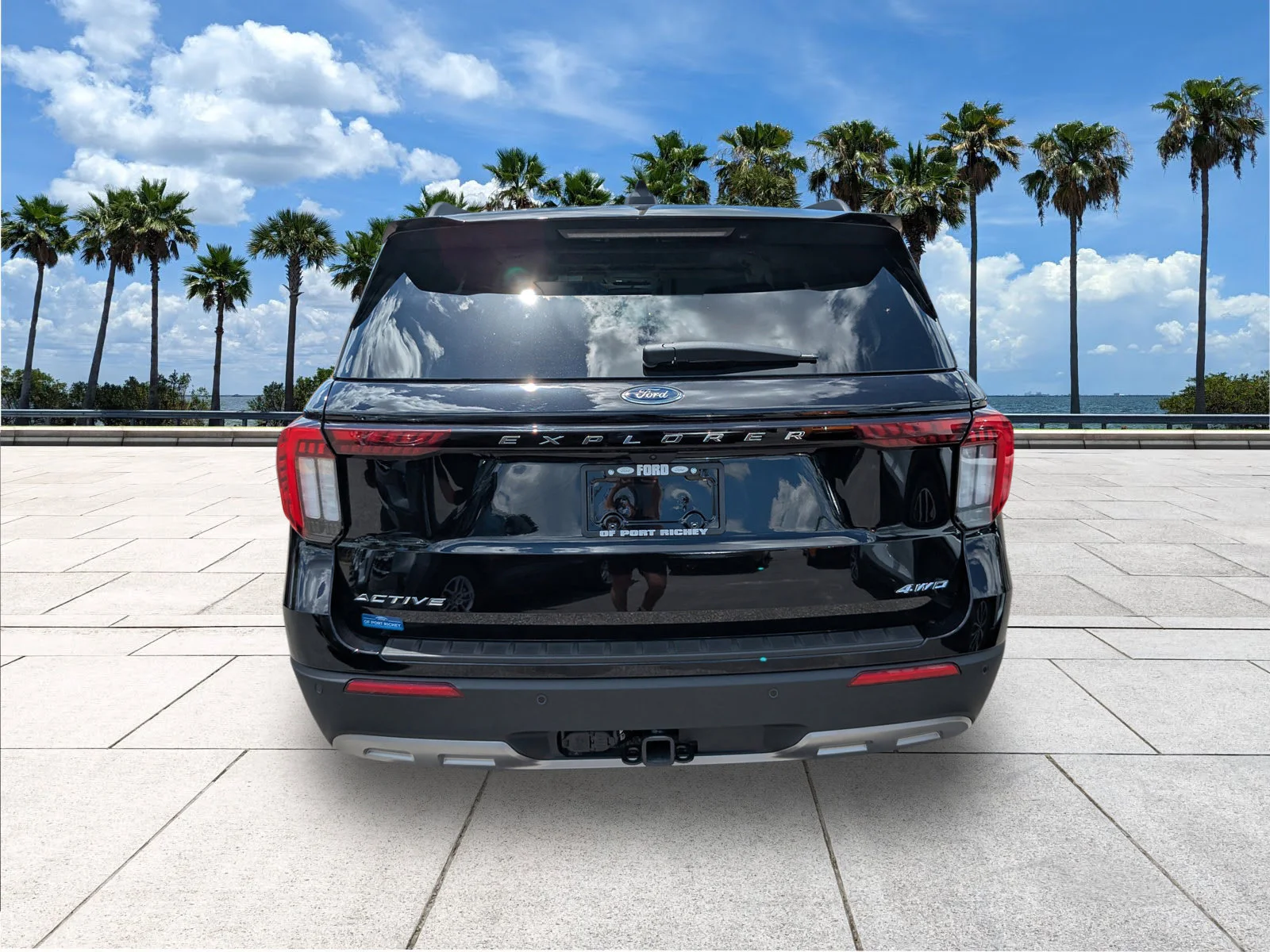 New 2026 Agate Black Metallic Ford Active image 7