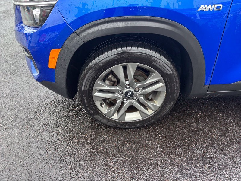 Used 2021 Blue Kia LX image 15