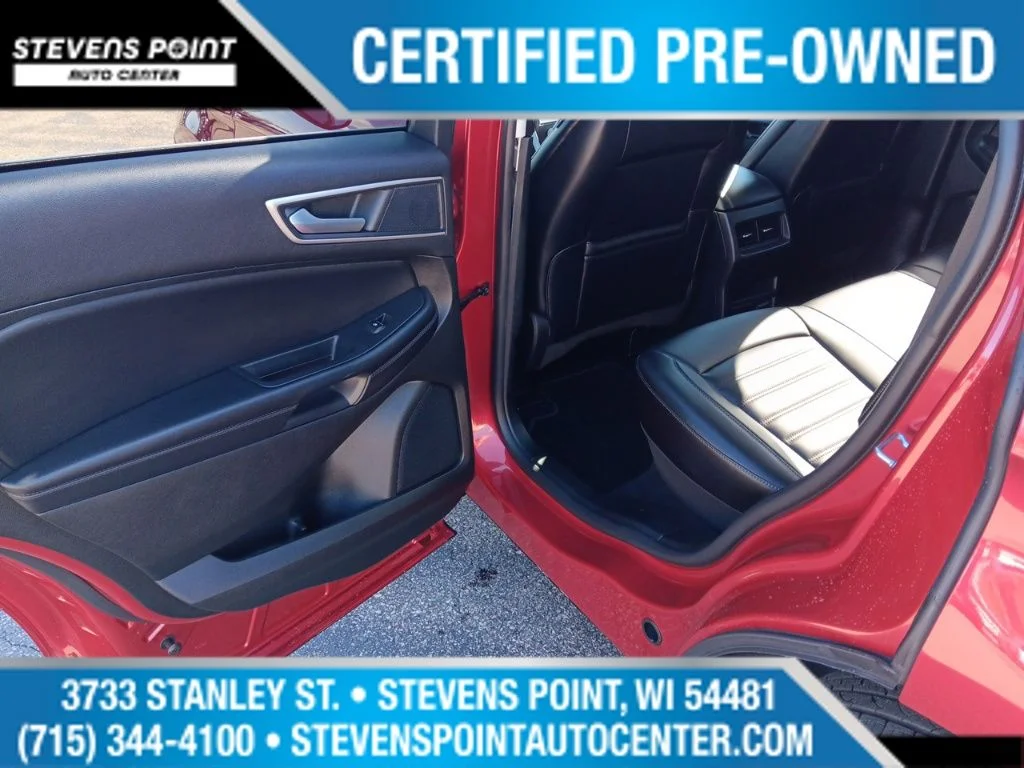 Used 2023 Rapid Red Metallic Tinted Clearcoat Ford SEL image 26