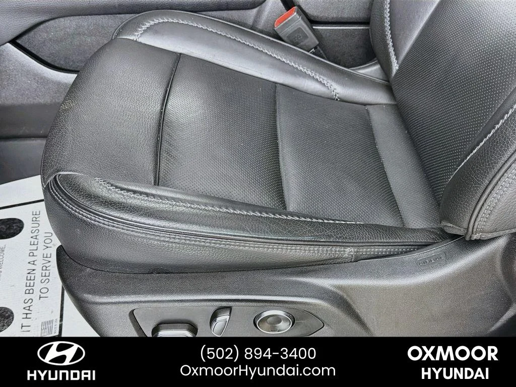 Used 2023 Onyx Black GMC Denali image 20