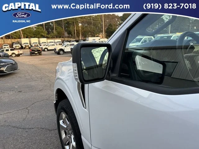 Used 2023 White Ford XLT image 12