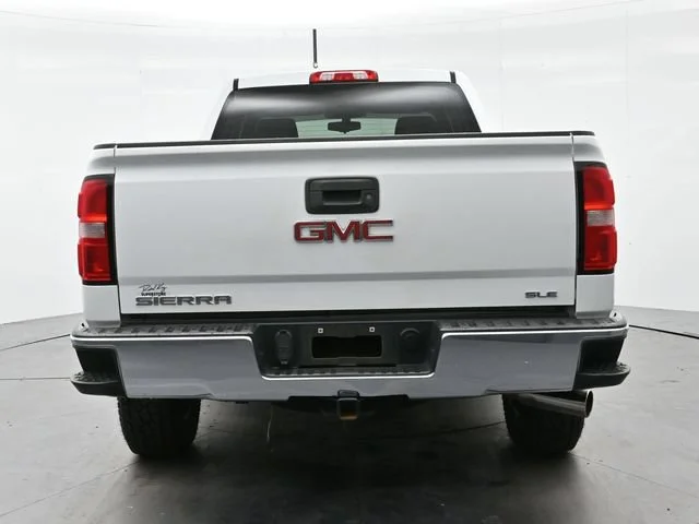 Used 2017 SUMMIT WHITE GMC SLE image 6