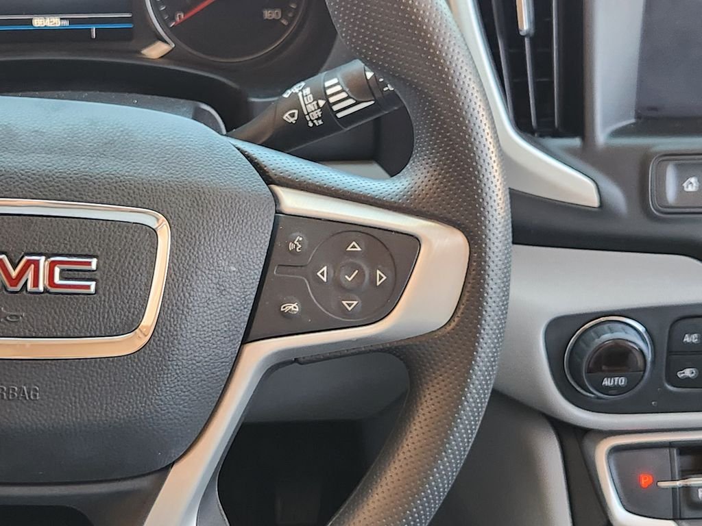 Used 2023 Summit White GMC SLE image 29