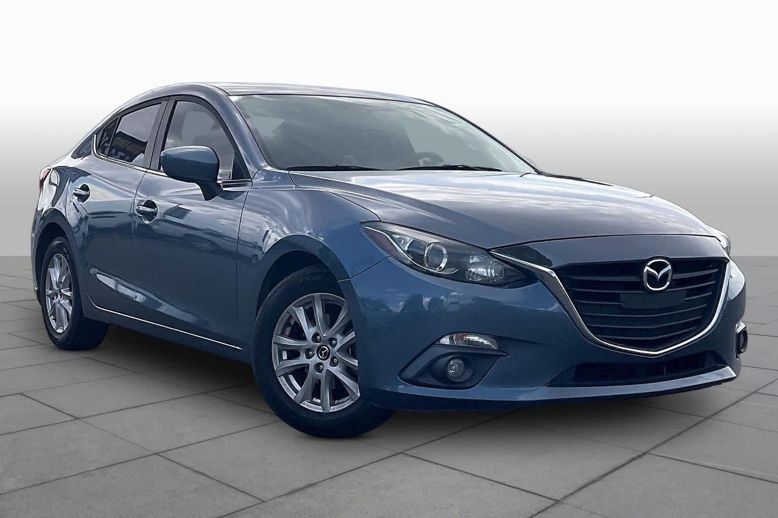 Used 2016 Blue Reflex Mica Mazda i Grand Touring image 3
