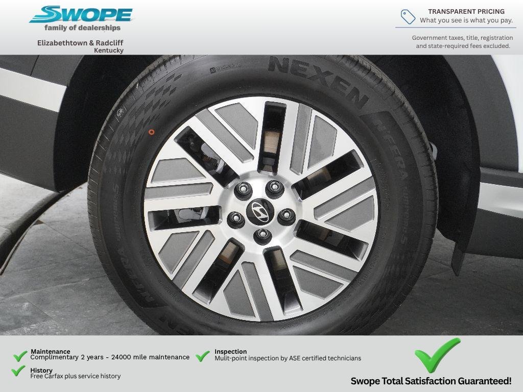 New 2026 Creamy White Pearl Hyundai SEL 7P image 27