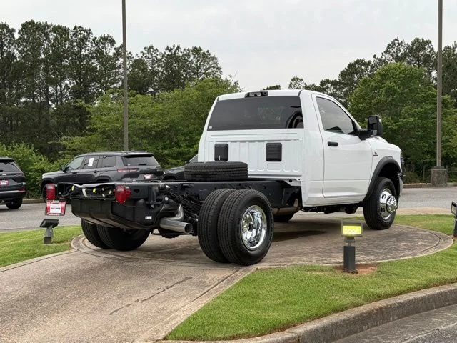 2026 RAM 3500 Chassis Tradesman - Photo 7