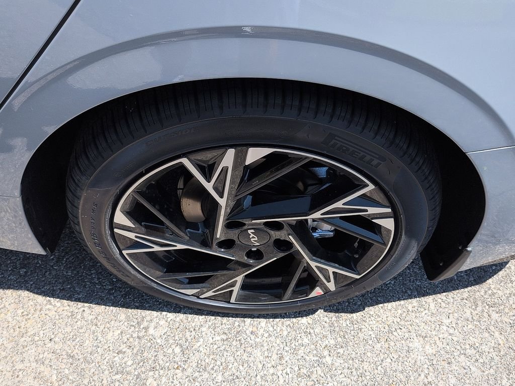 New 2026 Wolf Gray Kia GT-Line AWD image 10