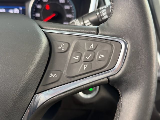 Used 2024 White Chevrolet LT image 22
