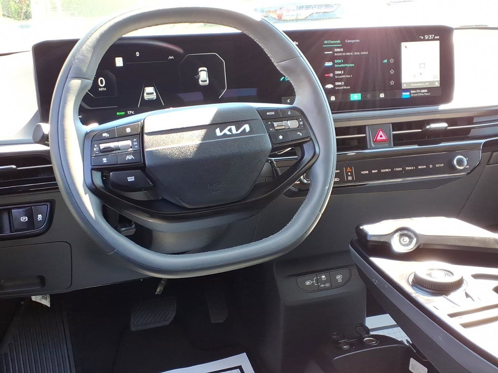 Certified Used 2025 Midnight Lake Blue Kia Light Long Range image 4