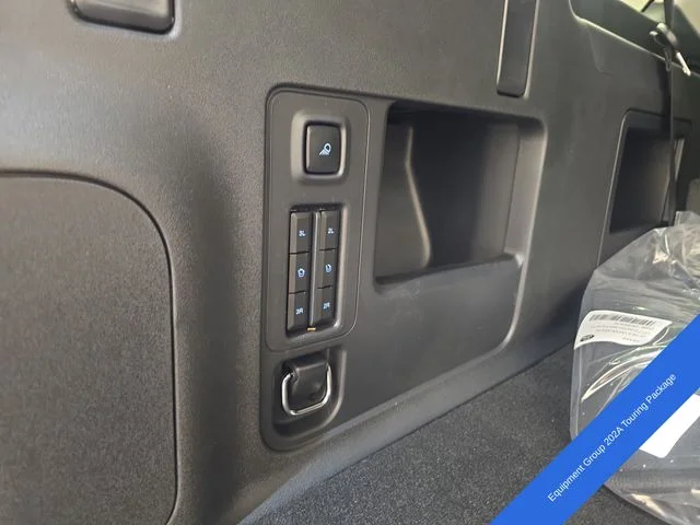 New 2026 Agate Black Metallic Ford MAX Active image 18