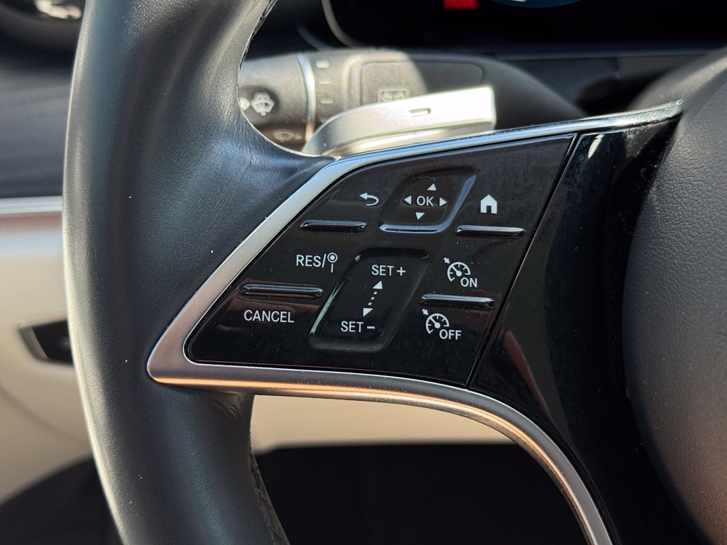 2022 Mercedes-Benz E-Class E350 - Photo 29