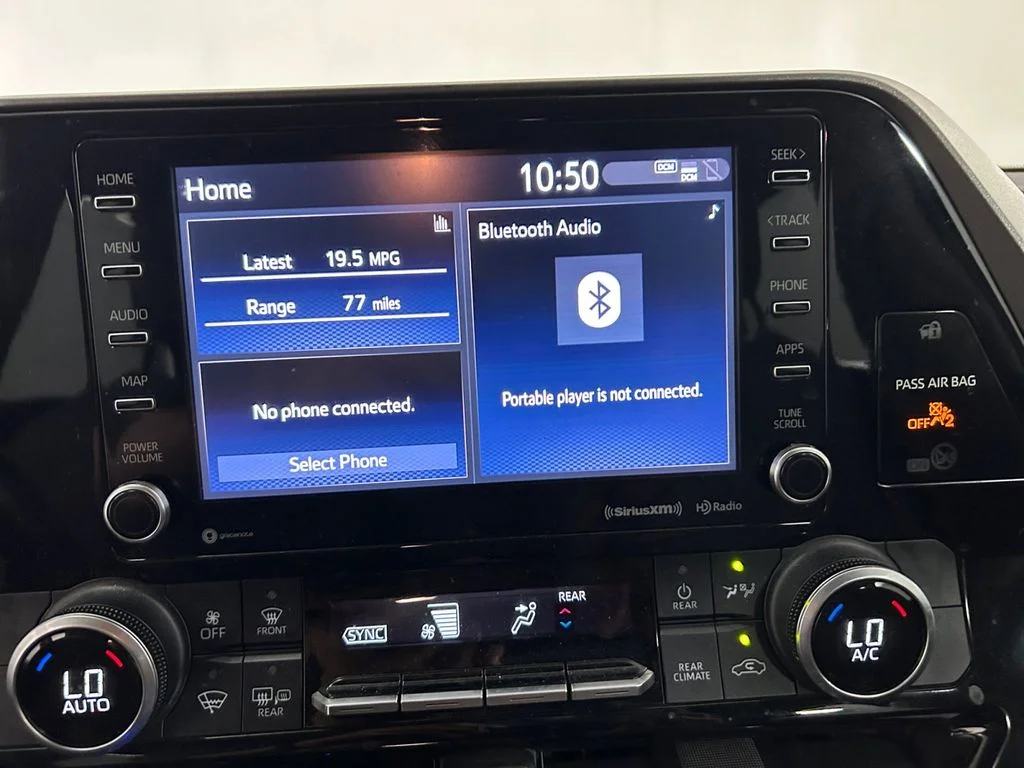 Used 2022 Gray Toyota LE image 11