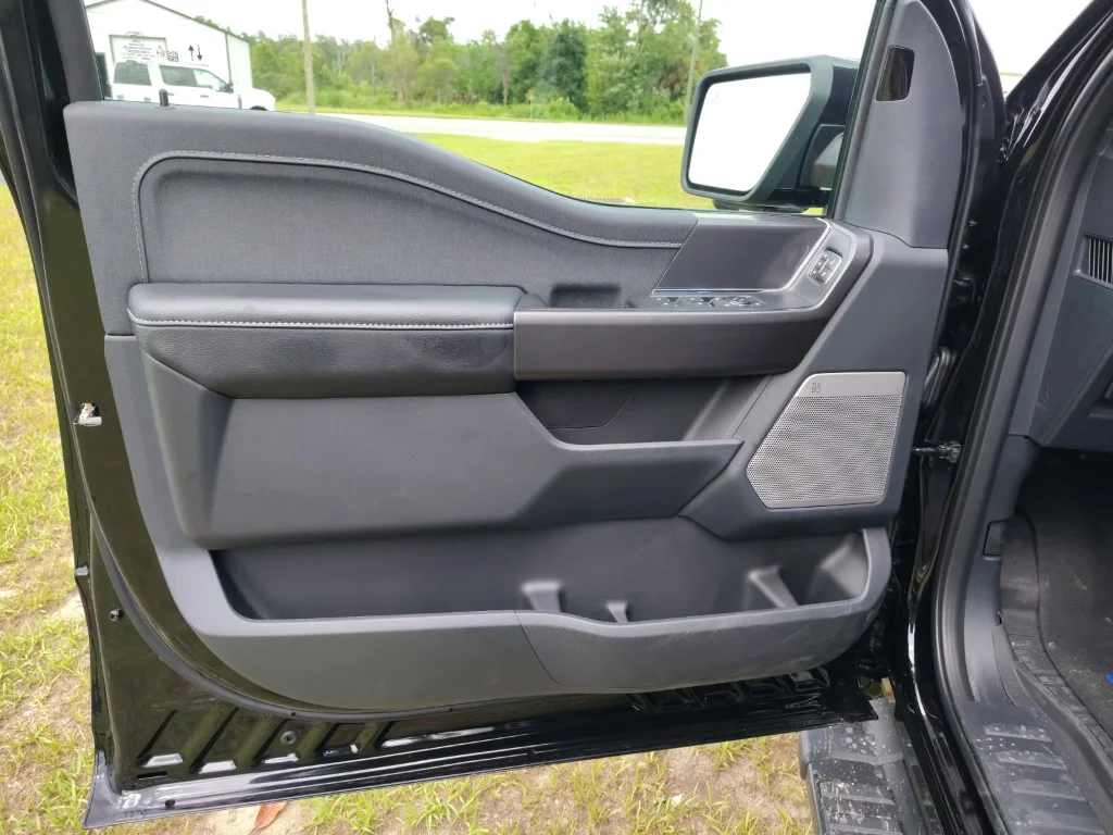 New 2026 Agate Black Metallic Ford Lariat® image 15