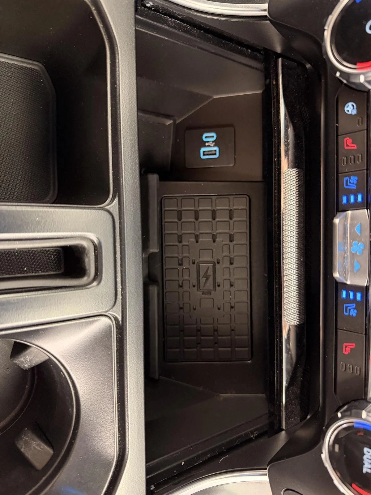 2023 Ford F-150 Raptor - Photo 37