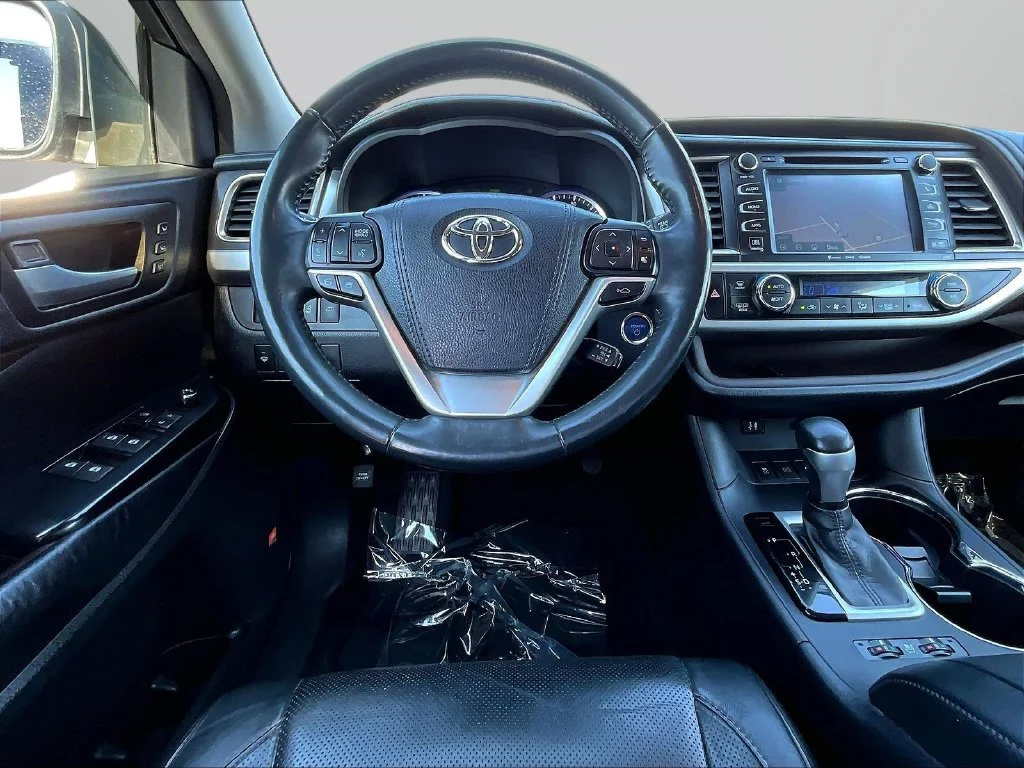 Used 2016 Gray Toyota Limited Platinum image 8