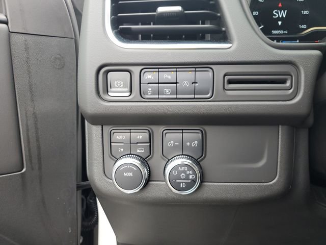 Used 2023 White GMC SLT image 28
