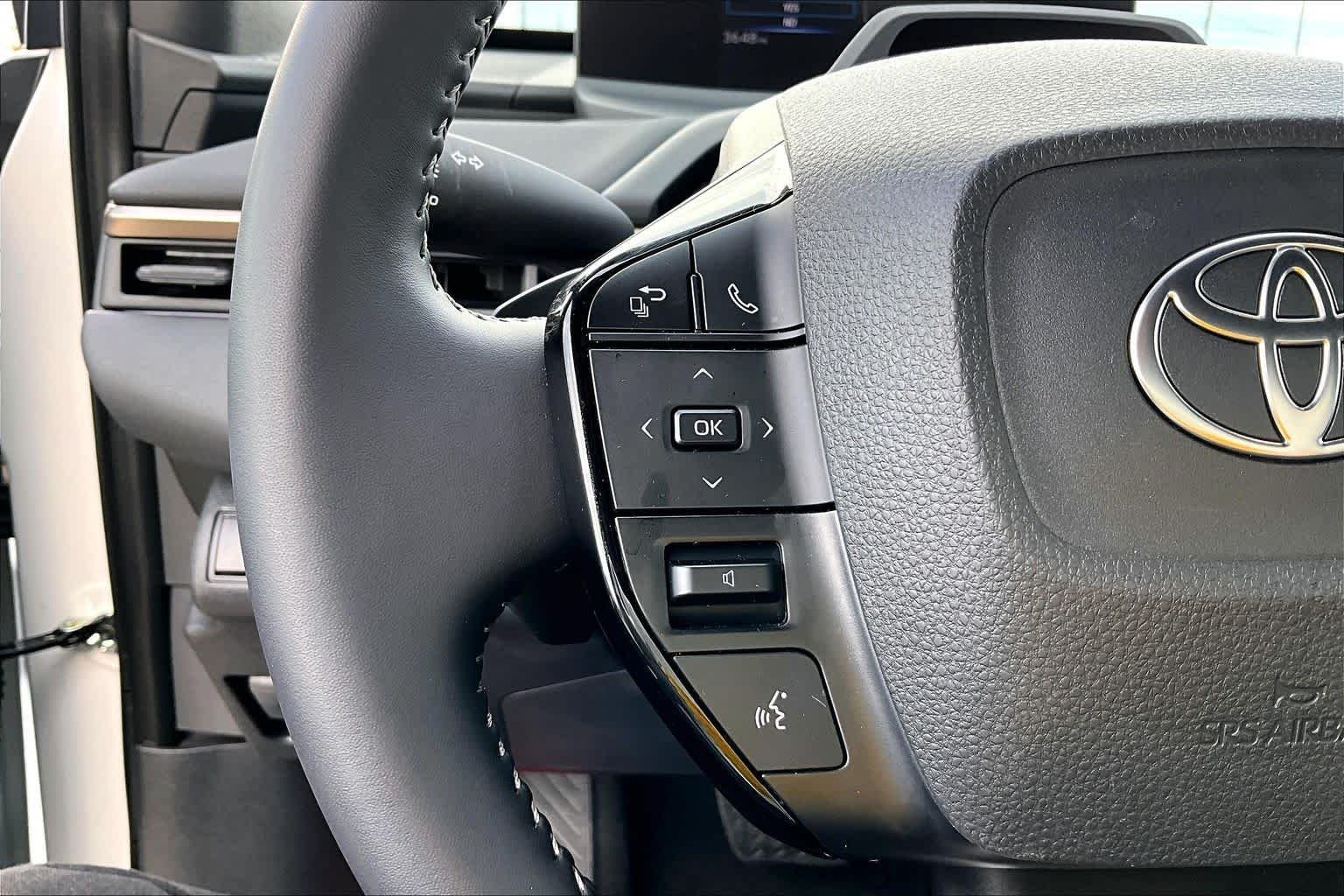 Certified Used 2026 Wind Chill Pearl Toyota XLE Plus image 22