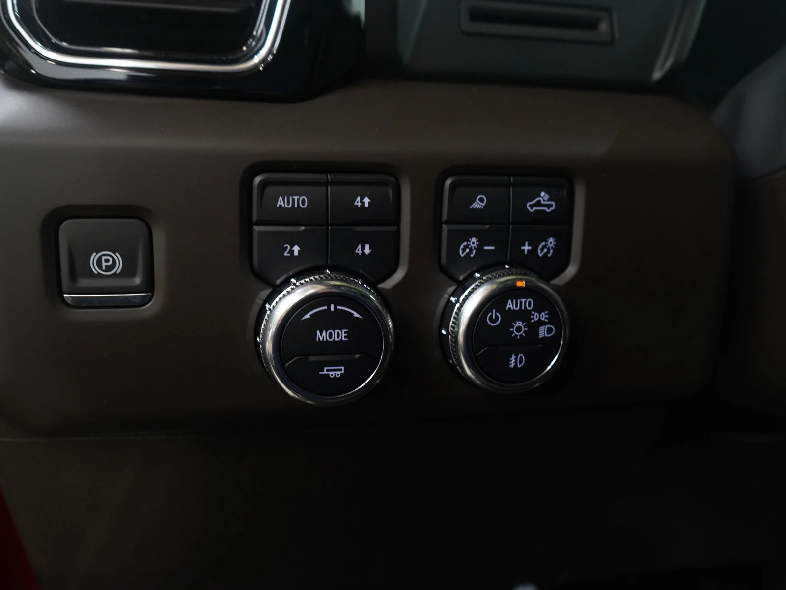 Used 2024 Volcanic Red Tintcoat GMC Denali image 24