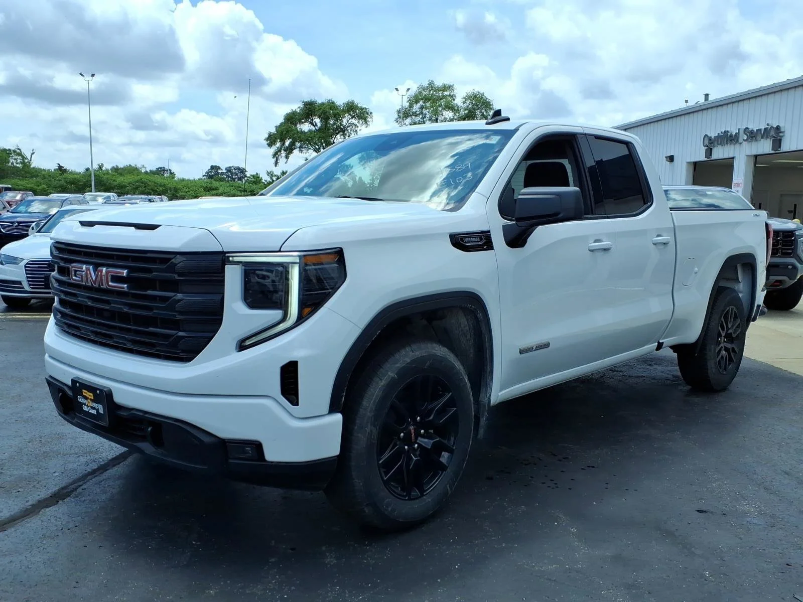 2026 GMC Sierra 1500 Elevation - Photo 3