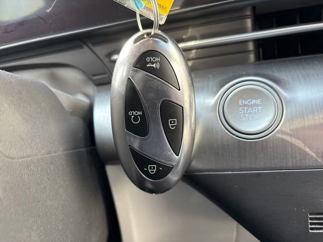 2025 Hyundai Kona SEL - Photo 20