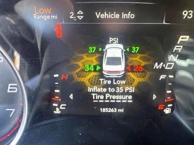 Used 2016 Silver Dodge SE image 15