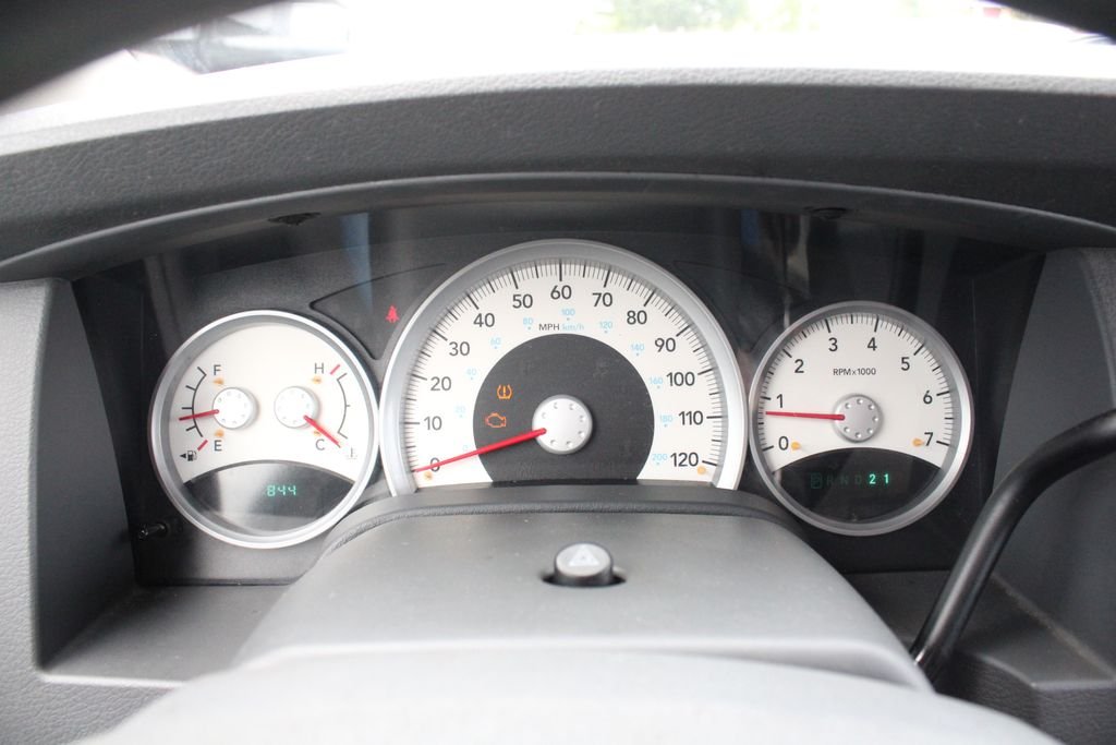 Used 2004 Blue Dodge SLT image 9