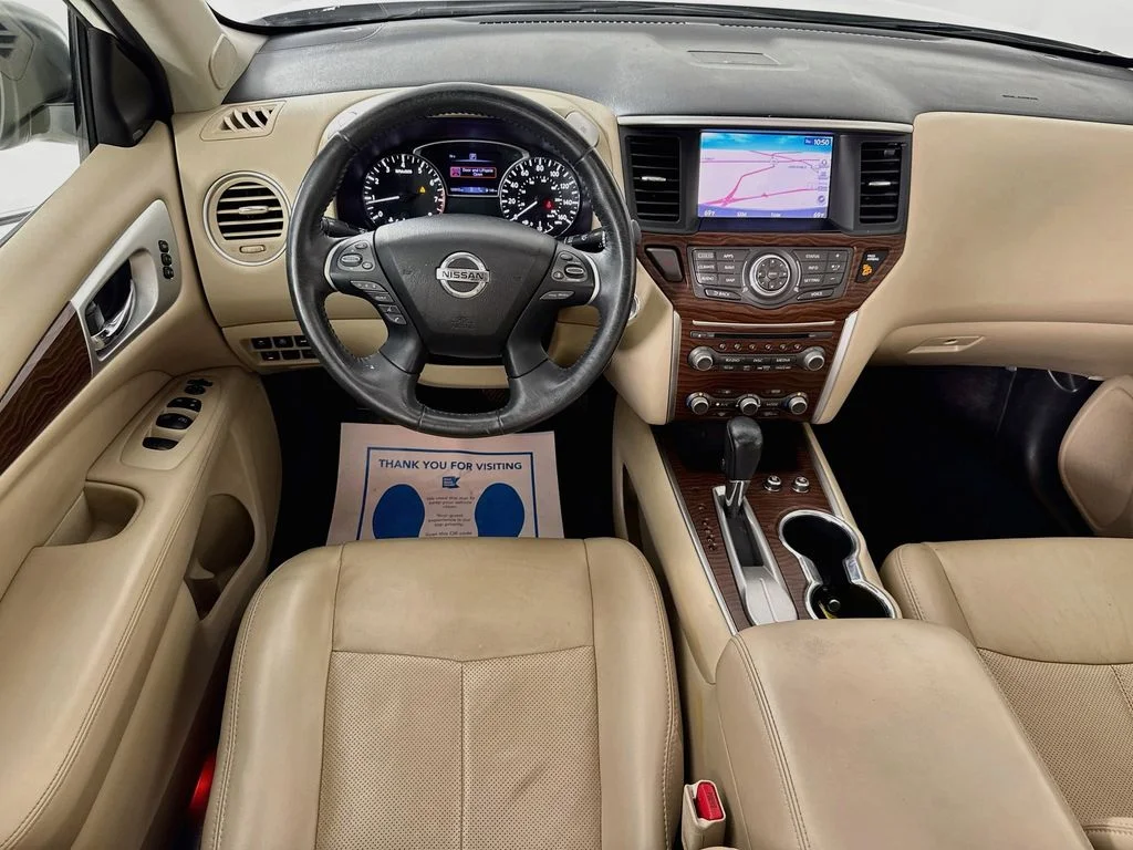 Used 2017 Pearl White Nissan Platinum image 30