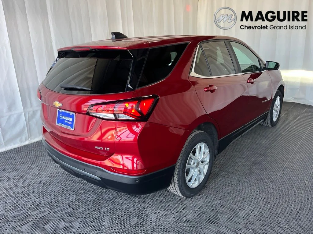 Used 2024 Red Chevrolet LT image 28