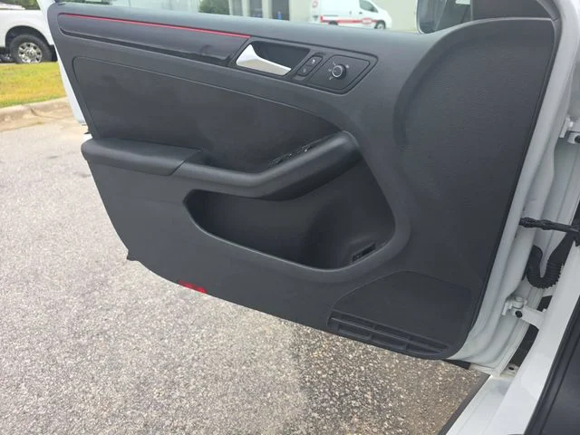 Used 2017  Volkswagen GLI image 27